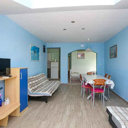公寓 By The Sea - Biograd - 24702 *
