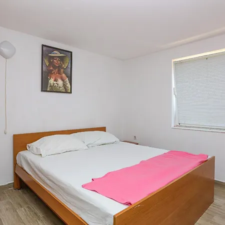 公寓 By The Sea - Biograd - 24702 *