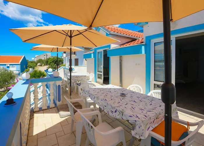 Апартаменты By The Sea - Biograd - 24702