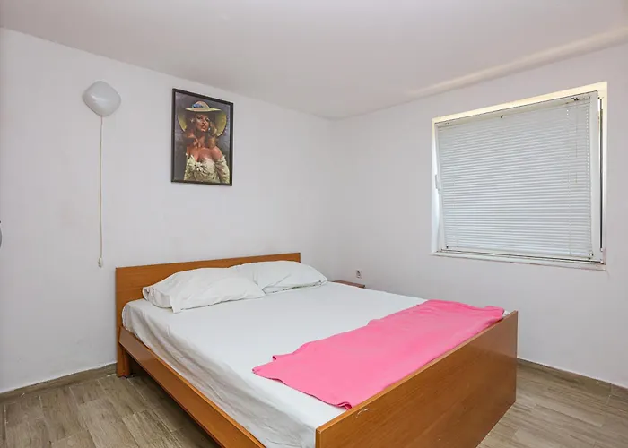 Апартаменты By The Sea - Biograd - 24702 *